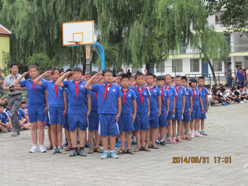 军训掠影(一)——小学部表演